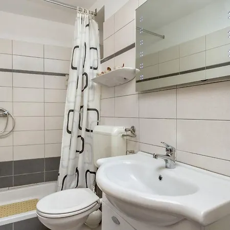 Aparrtment Terra- Combine Beach&Old Town Split