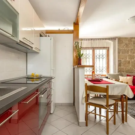 Aparrtment Terra- Combine Beach&old Town