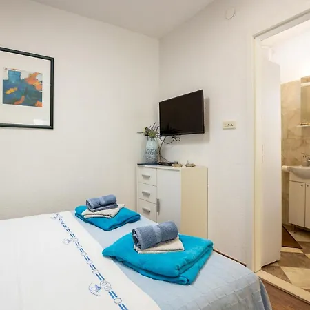 Aparrtment Terra- Combine Beach&old Town Διαμέρισμα *