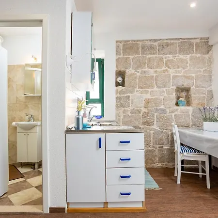 Aparrtment Terra- Combine Beach&old Town Διαμέρισμα Σπλιτ