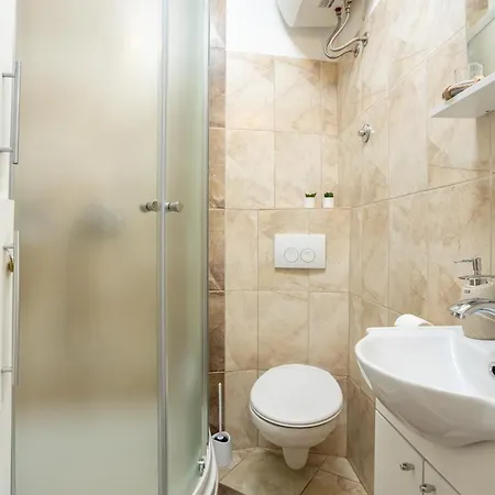 Apartman Aparrtment Terra- Combine Beach&old Town