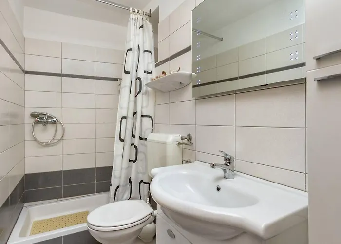 Aparrtment Terra- Combine Beach&old Town Split