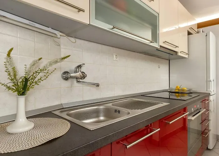 Aparrtment Terra- Combine Beach&old Town شقة سبليت