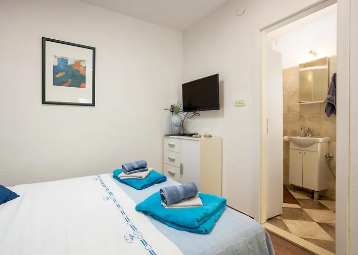 Aparrtment Terra- Combine Beach&old Town דירה *