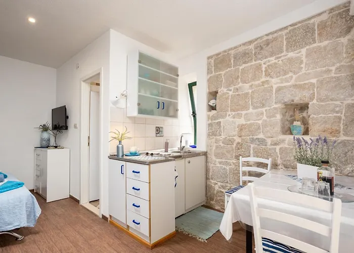 Aparrtment Terra- Combine Beach&old Town * ספליט